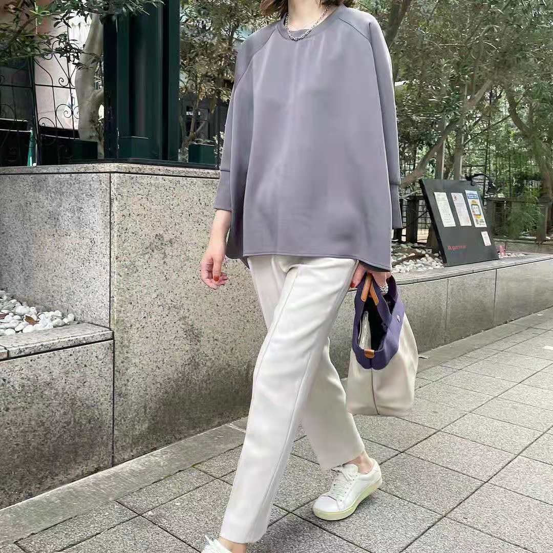 Camiseta Irregular Cuello Redondo — 5 Colores Suelta Mujer Primavera 2026