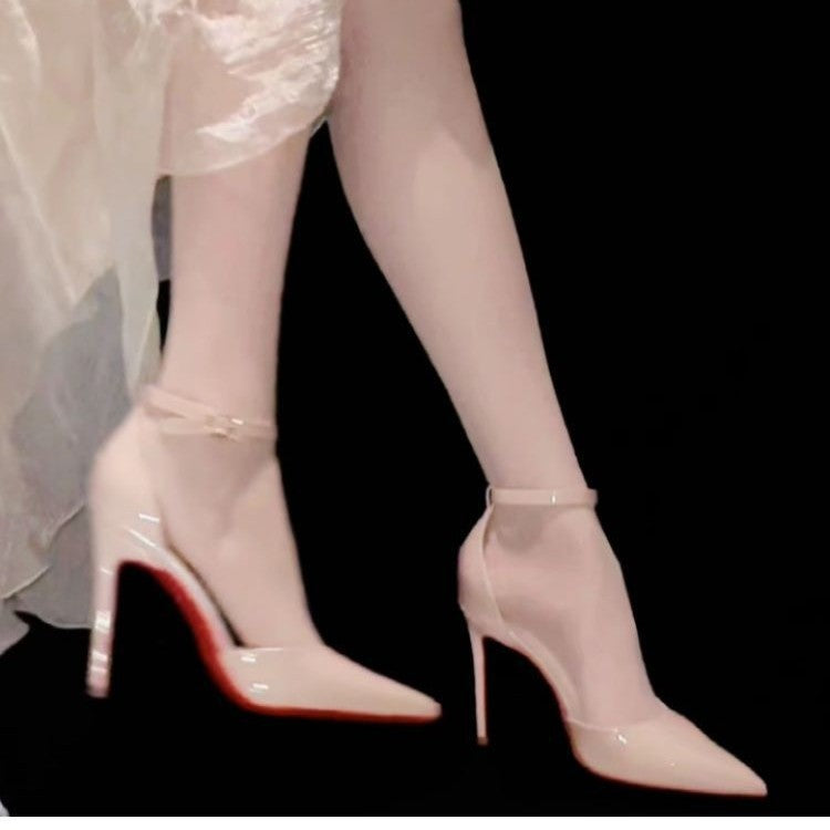 Zapatos Tacón Fino Negro | Punta Fina | Suela Roja Elegante Mujer 2026