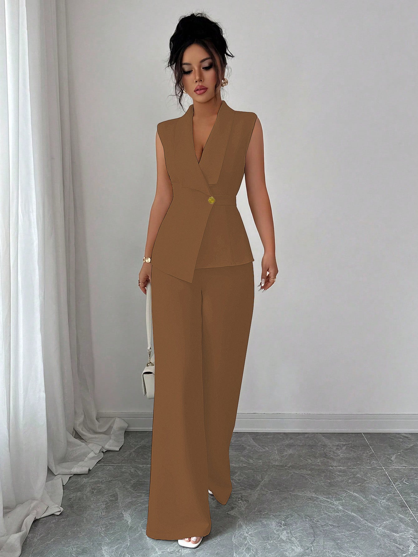 Conjunto Elegante de Chaleco y Pantalón Recto de Color Liso